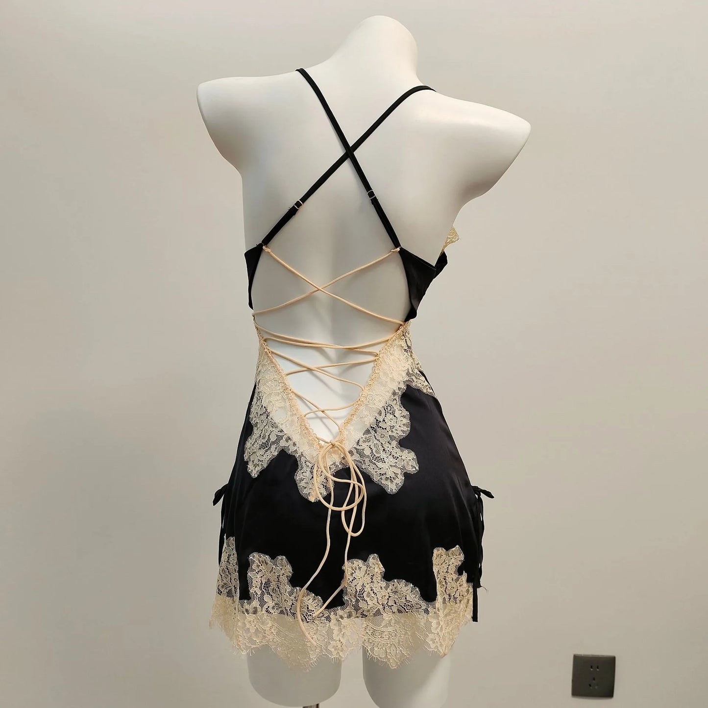 Sexy Pajamas for Women Nightwear Ice Silk Lace Beautiful Back Suspender Pajama Night Dress Elegant Strap Sweet Nightgown 2025